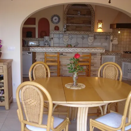 Villa Rosa *